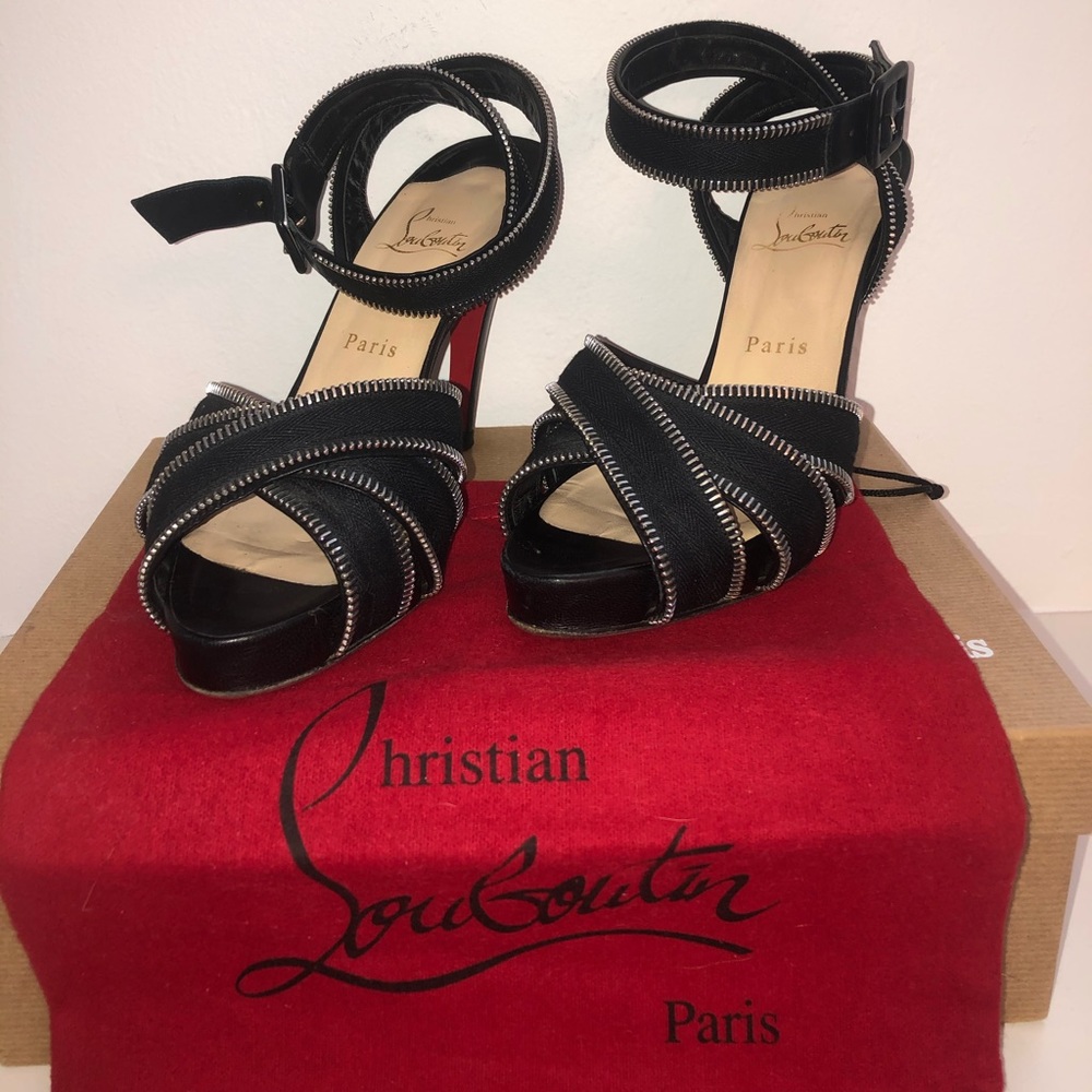 CHRISTIAN LOUBOUTIN ZOUPI 120 NAPPA (BLACK)